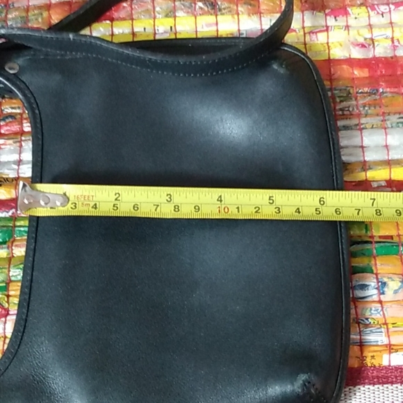 Coach - Picture 10 of 10